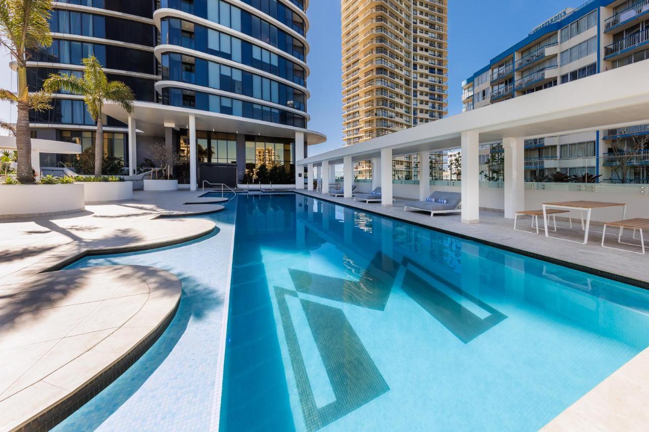 Meriton Suites Surfers Paradise Gold Coast Exterior foto